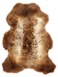 Mehrfarbiges britisches Lammfell, ca. 110 × 70 cm, von oben fotografiert: genau das Fell, das Sie erhalten